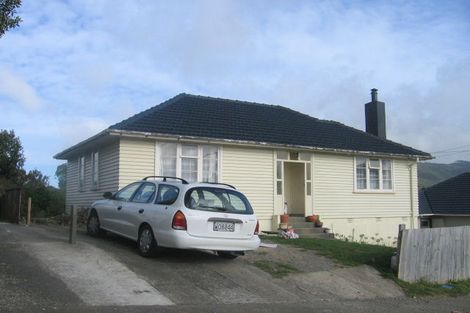 Photo of property in 3 Mitchell Grove, Ranui, Porirua, 5024