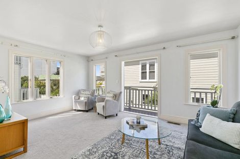 Photo of property in 12b Hobson Street, Thorndon, Wellington, 6011