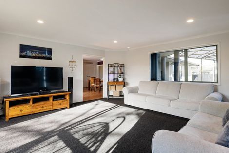 Photo of property in 13 Benson Road, Fairview Downs, Hamilton, 3214