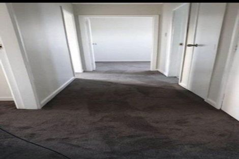 Photo of property in 2 Beaumonts Way, Manurewa, Auckland, 2102