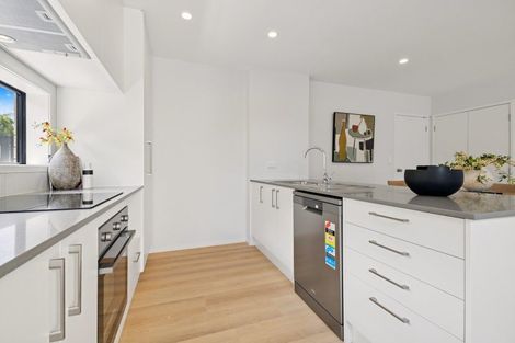 Photo of property in 24a Salem Place, Torbay, Auckland, 0630
