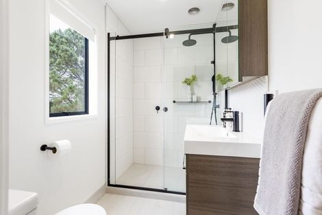 Photo of property in 200 Gills Road, Albany Heights, Auckland, 0632