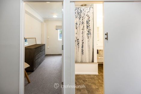 Photo of property in 52 Cypress Drive, Maungaraki, Lower Hutt, 5010