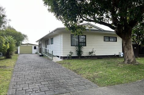 Photo of property in 22 Hicks Crescent, Waikanae Beach, Waikanae, 5036