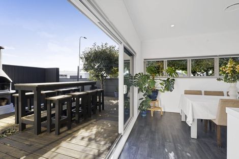 Photo of property in 18 Rawiri Drive, Bell Block, New Plymouth, 4312