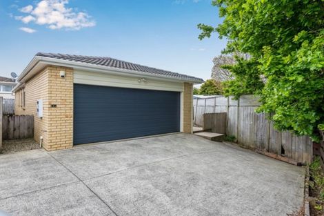 Photo of property in 11a Pegler Drive, Howick, Auckland, 2014