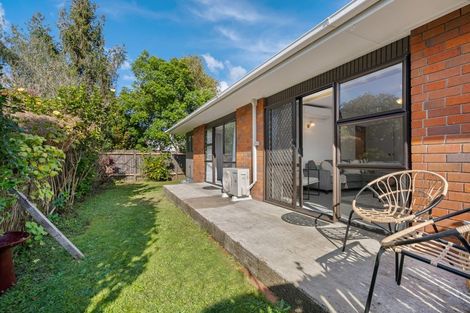 Photo of property in 43 Kamo Road, Regent, Whangarei, 0112