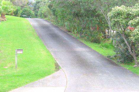 Photo of property in 36a Glenelg Road, Red Beach, 0932