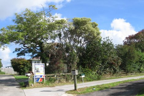 Photo of property in 24a Justin Place, Te Atatu Peninsula, Auckland, 0610