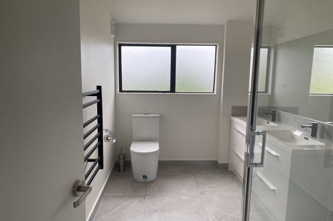 Photo of property in 1/3 Ceramco Place, Torbay, Auckland, 0630