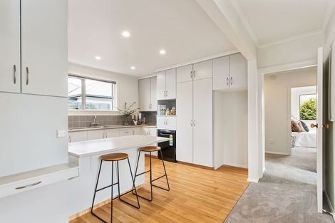 Photo of property in 42 Croziers Road, St Albans, Christchurch, 8052