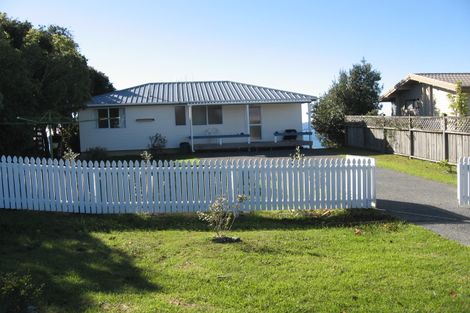 Photo of property in 9 Russell Heights, Russell, 0202