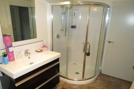 Photo of property in 631a Queen Street East, Levin, 5510