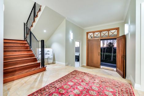 Photo of property in 145 Lake Crescent, Hamilton Lake, Hamilton, 3204