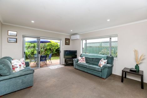 Photo of property in 34 Richmond Street, Fitzroy, New Plymouth, 4312