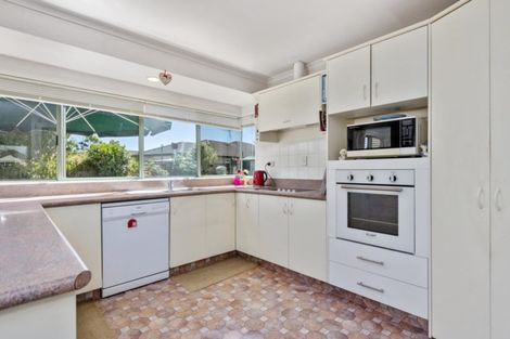 Photo of property in 18 Pacific Cove Drive, Papamoa Beach, Papamoa, 3118