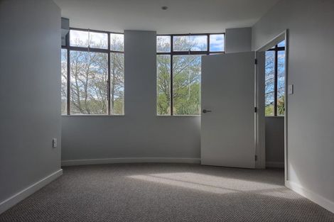 Photo of property in Unit 203,l2, 203/14 Laings Road, Hutt Central, Lower Hutt, 5010