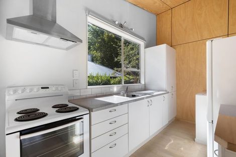 Photo of property in 255 Fernhill Road, Sunshine Bay, Queenstown, 9300