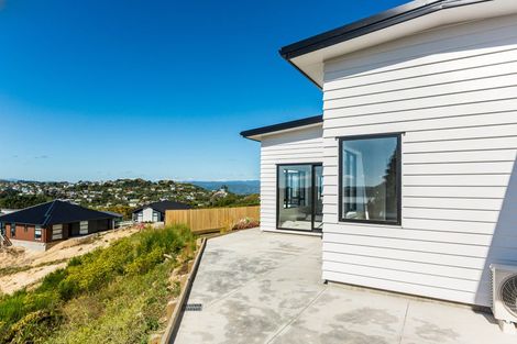 Photo of property in 9 Boeing Way, Newlands, 6037