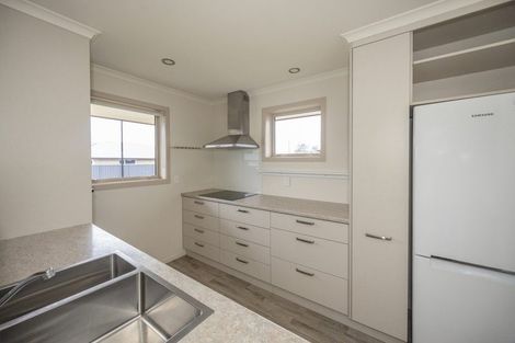 Photo of property in 6 Stringer Crescent, Waiareka Junction, Oamaru, 9401