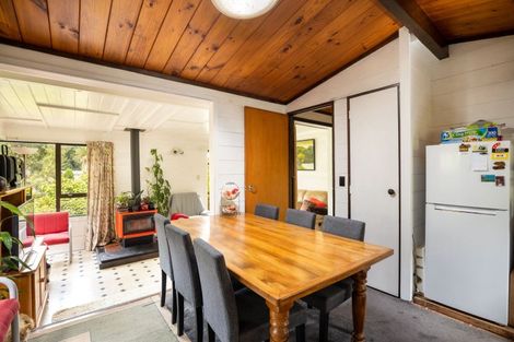 Photo of property in 109 Poplar Grove, Whalers Gate, New Plymouth, 4310