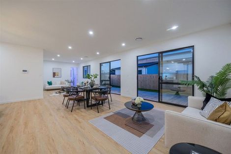 Photo of property in 9 Cutfield Lane, Kumeu, 0810