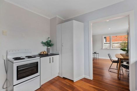 Photo of property in 1/12 Miro Street, New Lynn, Auckland, 0600