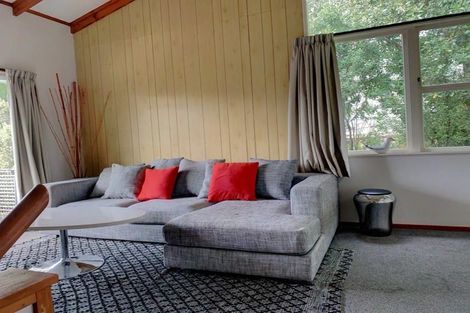 Photo of property in 36 Wyoming Avenue, Murrays Bay, Auckland, 0630