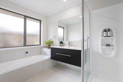 Photo of property in 23 Tuaia Street, Pyes Pa, Tauranga, 3112