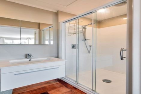 Photo of property in 754 Kaipara Coast Highway, Kaukapakapa, 0871