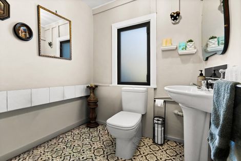 Photo of property in 507 Shakespeare Terrace, Bluff Hill, Napier, 4110