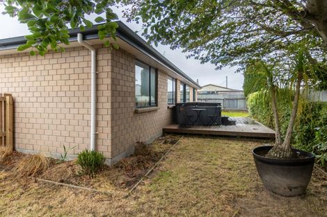Photo of property in 81 Severn Street, Clifton, Invercargill, 9812