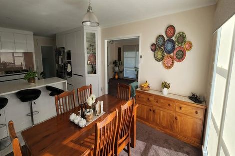 Photo of property in 79 Birdwood Avenue, Papatoetoe, Auckland, 2025