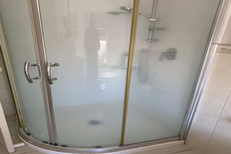 Photo of property in 31 Waiwherowhero Drive, St Andrews, Hamilton, 3200