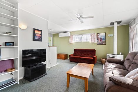 Photo of property in 10 Edge Street, Onerahi, Whangarei, 0110