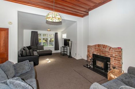 Photo of property in 99 Wellesley Road, Napier South, Napier, 4110