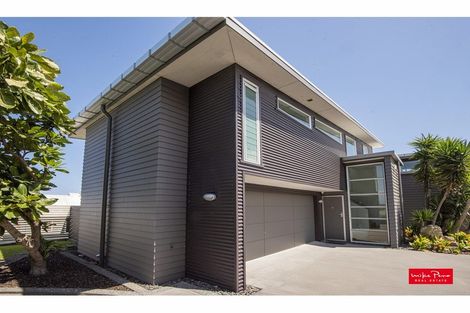 Photo of property in 34a Ripiro Drive, Baylys Beach, Dargaville, 0377