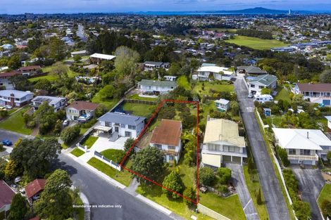 Photo of property in 18 Pemberton Avenue, Bayview, Auckland, 0629