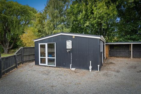 Photo of property in 15 Taramea Place, Addington, Christchurch, 8024