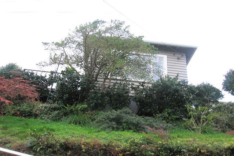 Photo of property in 27 Putnam Street, Northland, Wellington, 6012