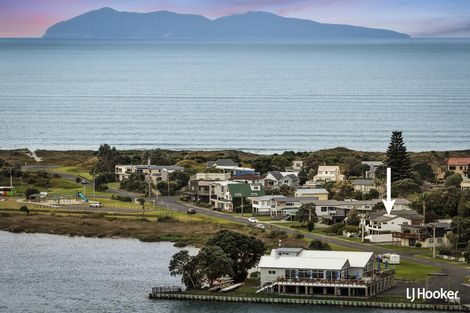 Photo of property in 19 Pio Road, Bowentown, Waihi Beach, 3177