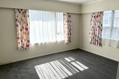 Photo of property in 144 Prince Regent Drive, Half Moon Bay, Auckland, 2012