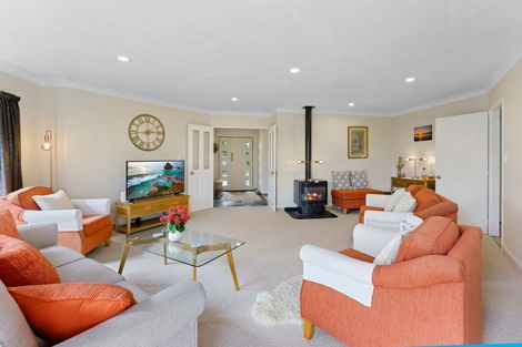 Photo of property in 7 Caughley Place, Otaki Beach, Otaki, 5512