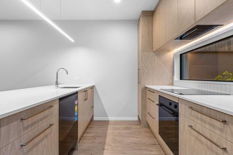 Photo of property in 2/76 Caledonian Road, St Albans, Christchurch, 8014