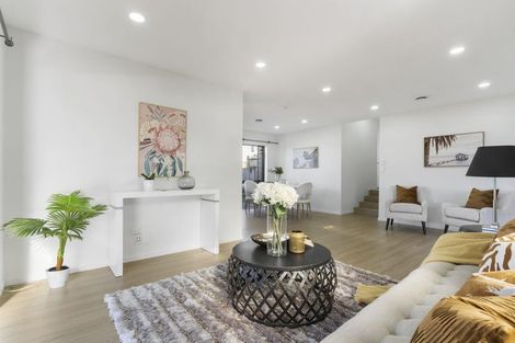 Photo of property in 7 Lanham Lane, Massey, Auckland, 0614