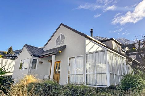 Photo of property in 34a Sainsbury Road, Fernhill, Queenstown, 9300