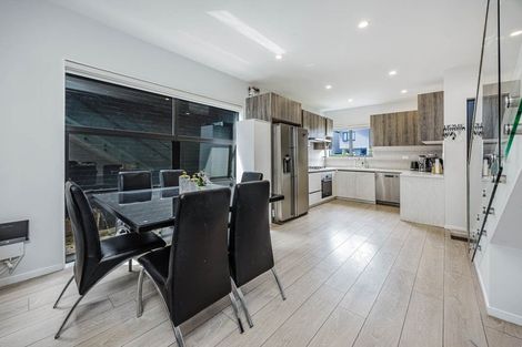 Photo of property in 42 Dignity Street, Papakura, 2110