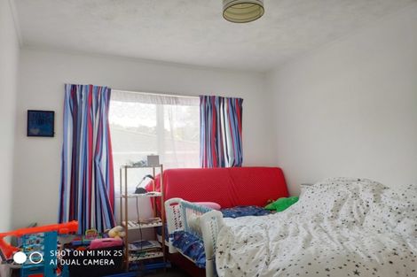 Photo of property in 18 Annison Avenue, Glen Eden, Auckland, 0602