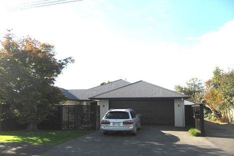 Photo of property in 82b Bryndwr Road, Bryndwr, Christchurch, 8052