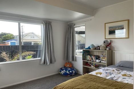 Photo of property in 219 The Esplanade, Petone, Lower Hutt, 5012